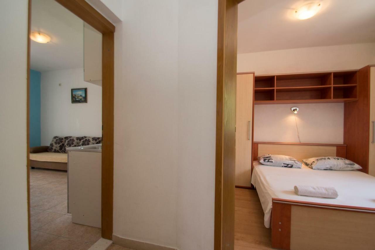 Vita Apartments Zrnovo Exteriör bild